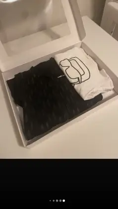 Karl Lagerfeld pakje compleet met doos