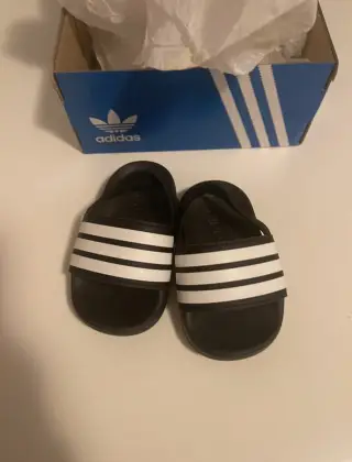 Adidas campus kinder slippers